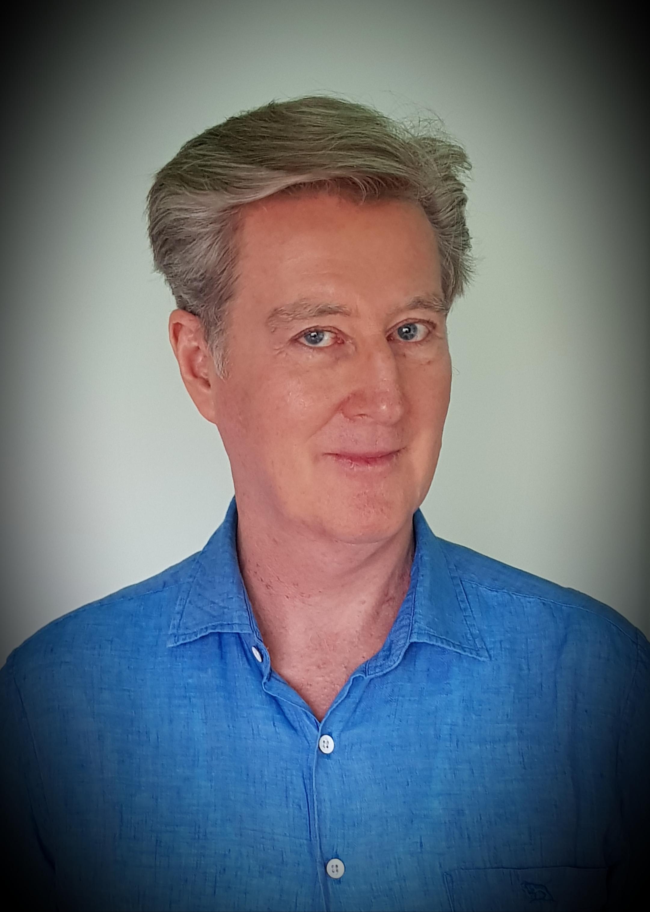 Рэймонд Томас