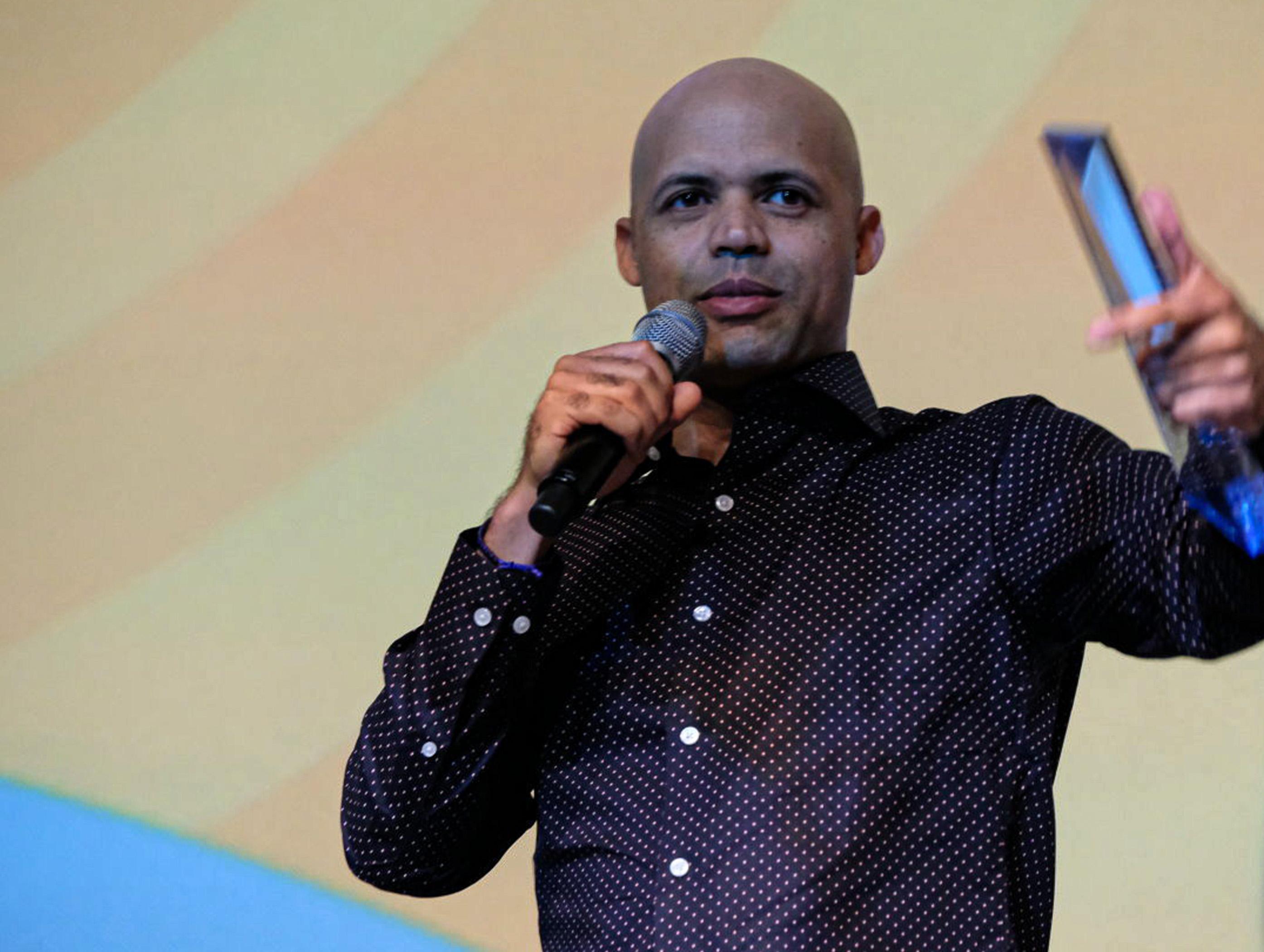 Дэймон Расселл