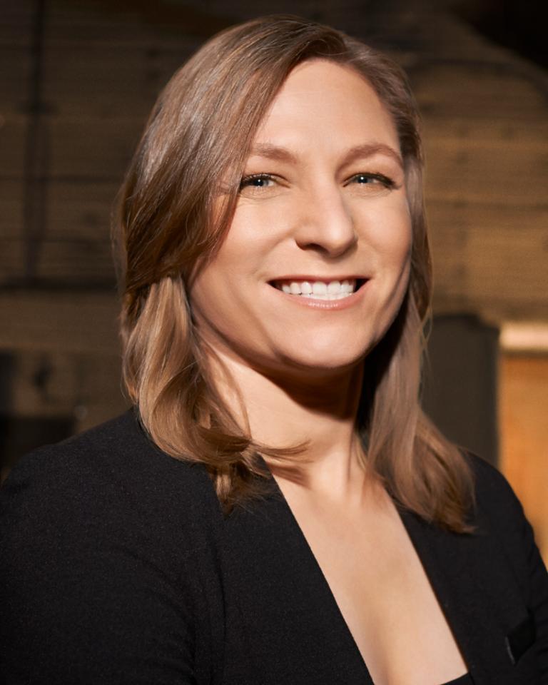 Синди Холланд