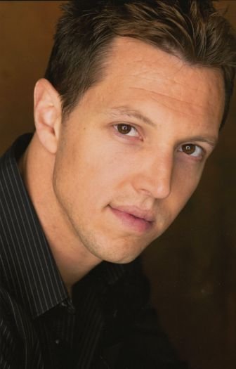 Кортни Рэй Гейгл