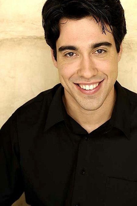 Кристофер Ахуджа