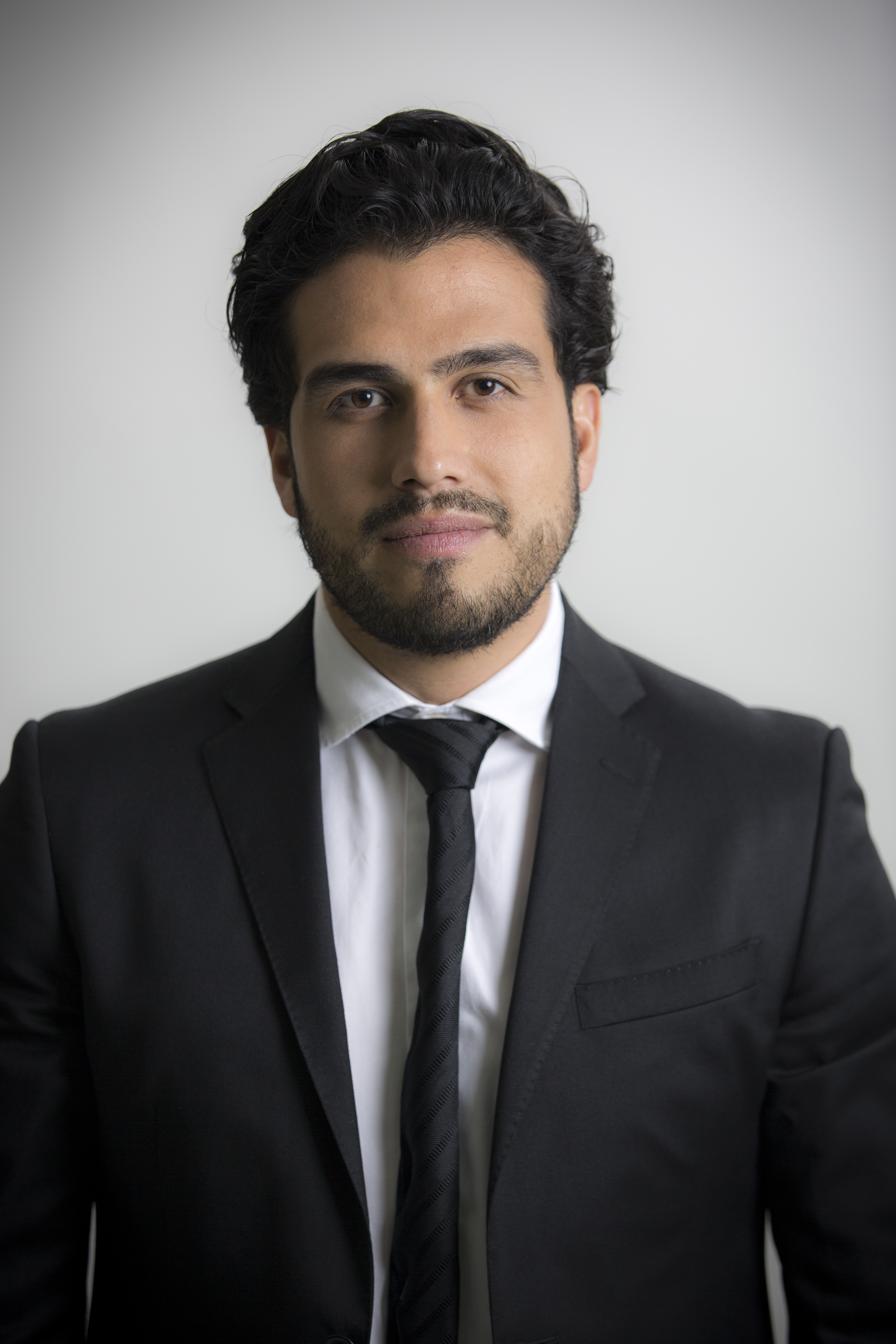 Андрес Товар