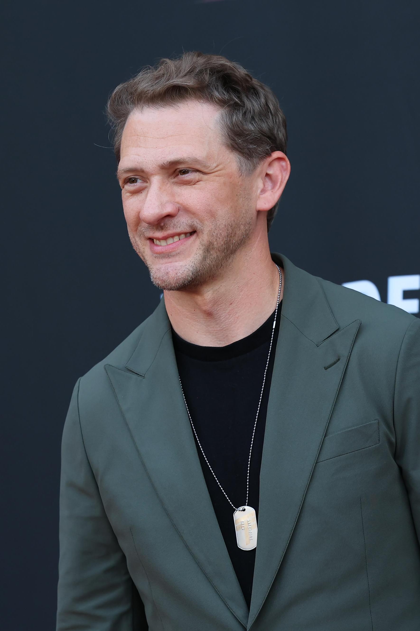 Джошуа Вассунг