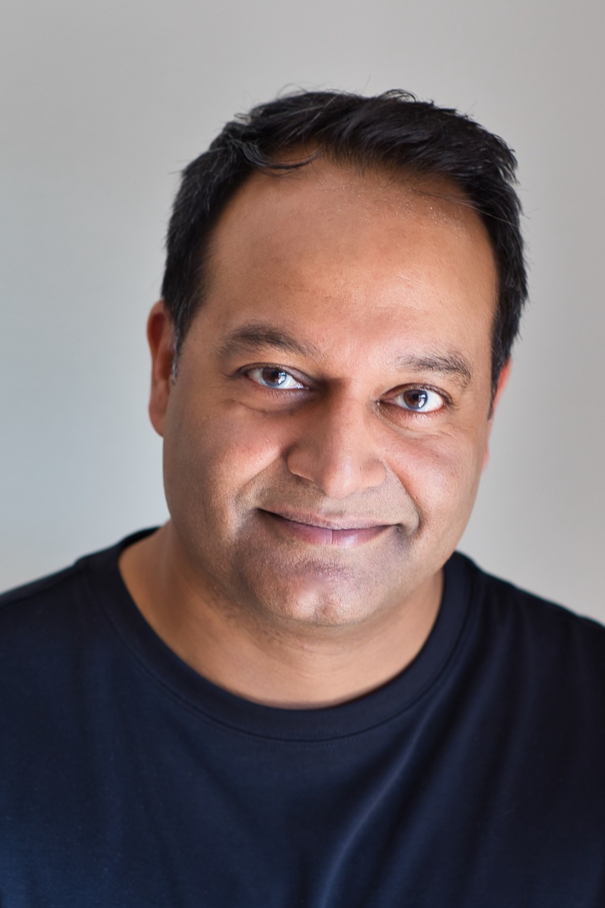 Эниш Махумдар