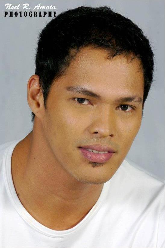 Лорен Новеро