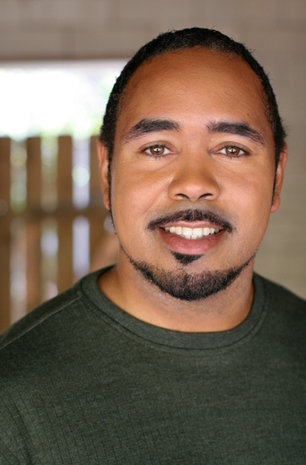 Трой Харрис