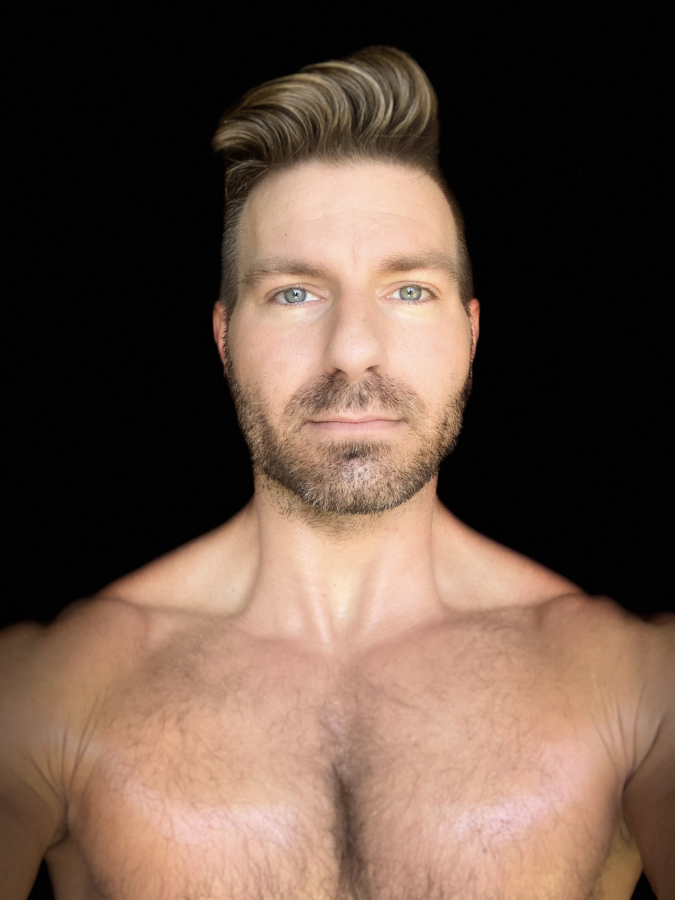 Карл Уорден