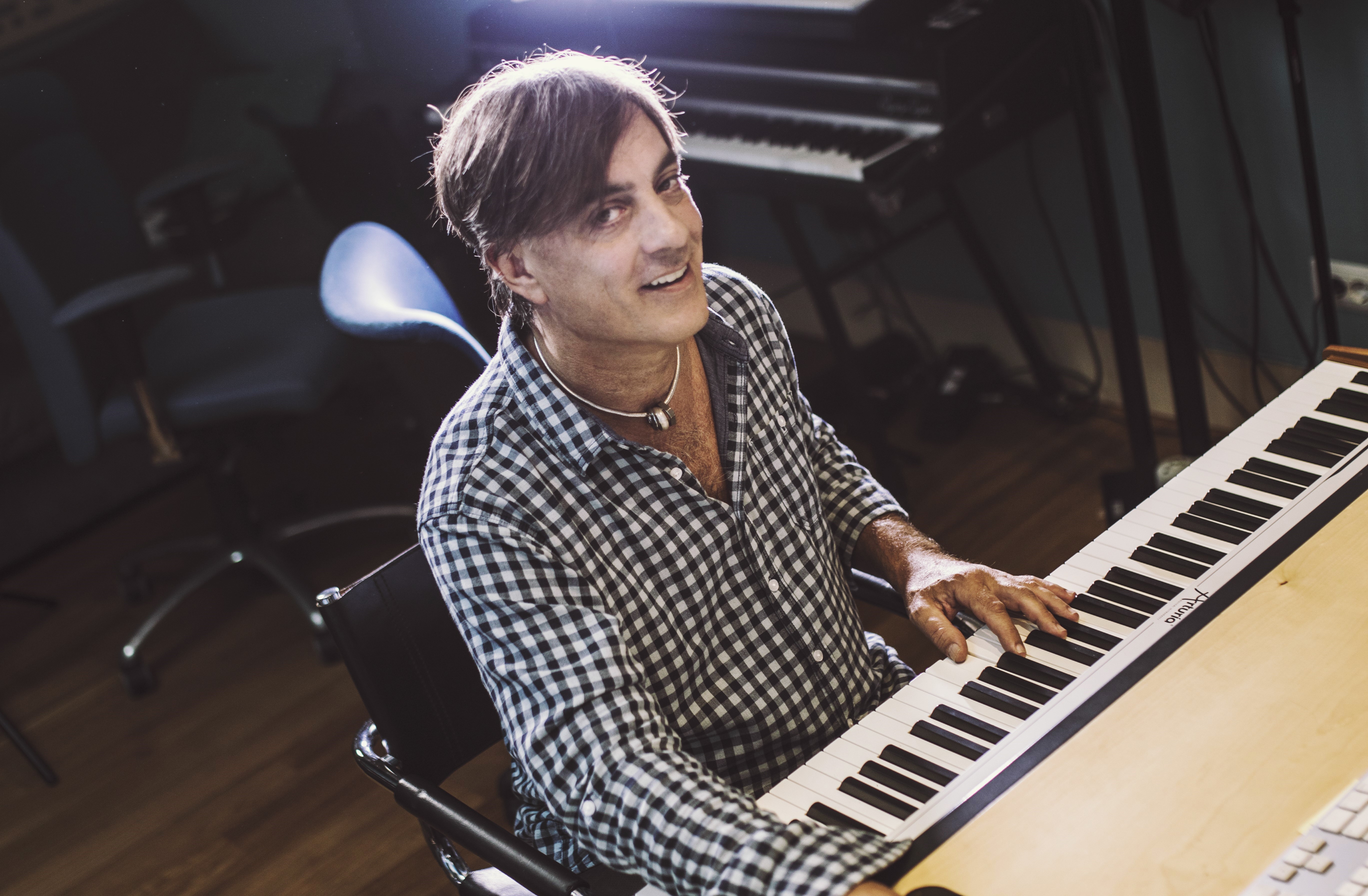 Федерико Де Робертис