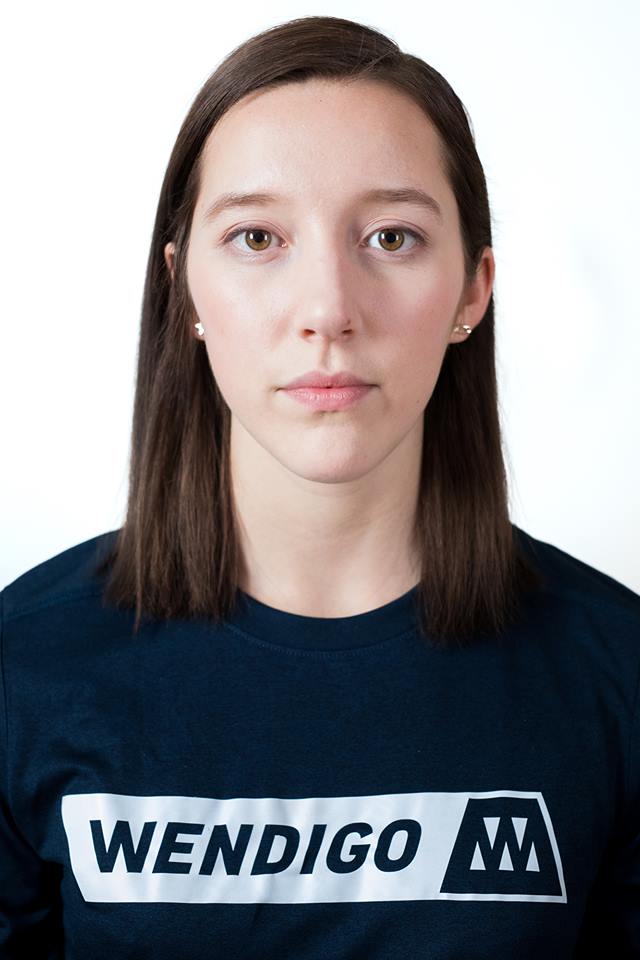 Элизабет Адам