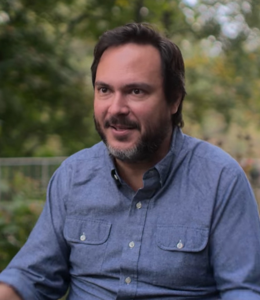 Патрик Кэрон