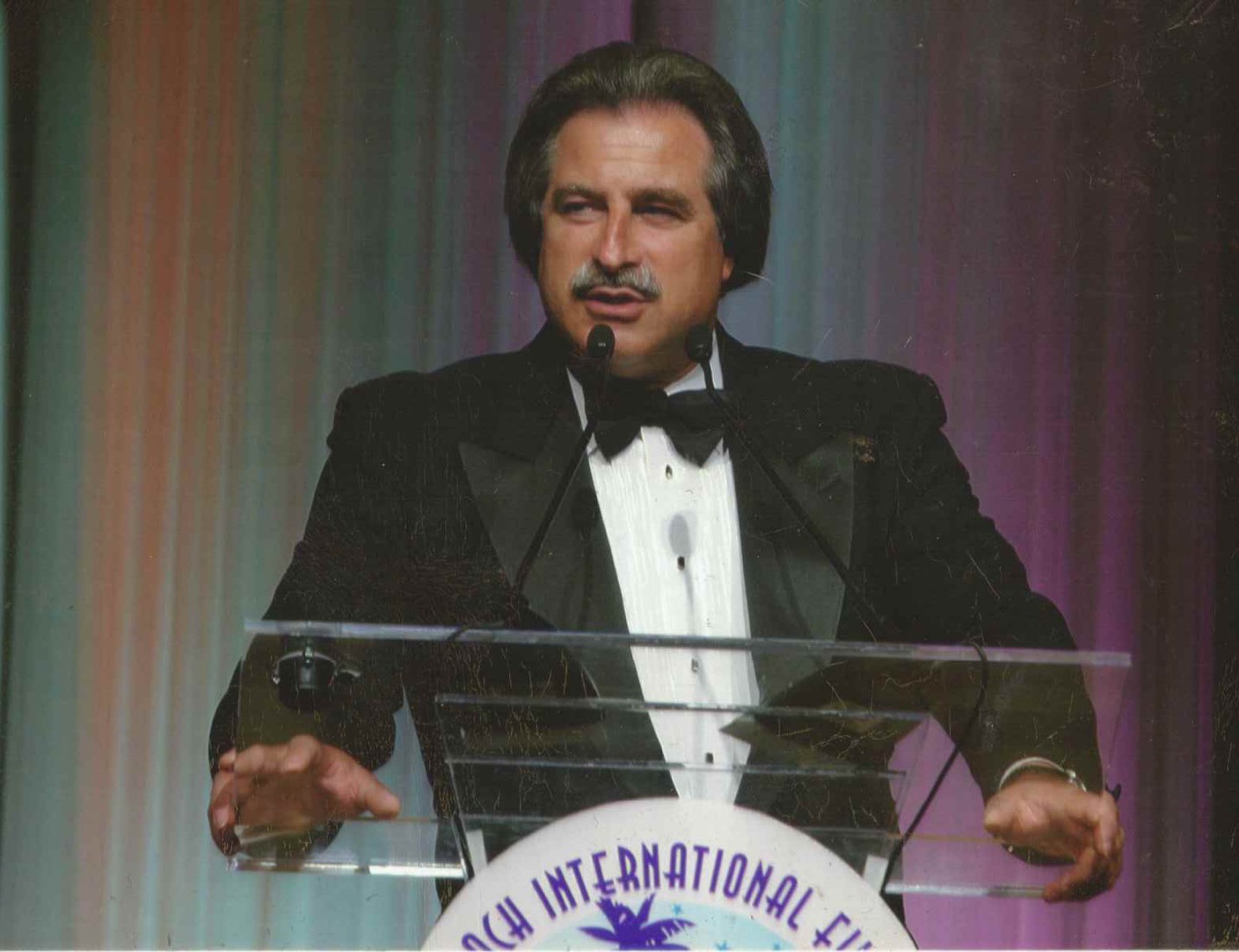 Крейг ДиБона