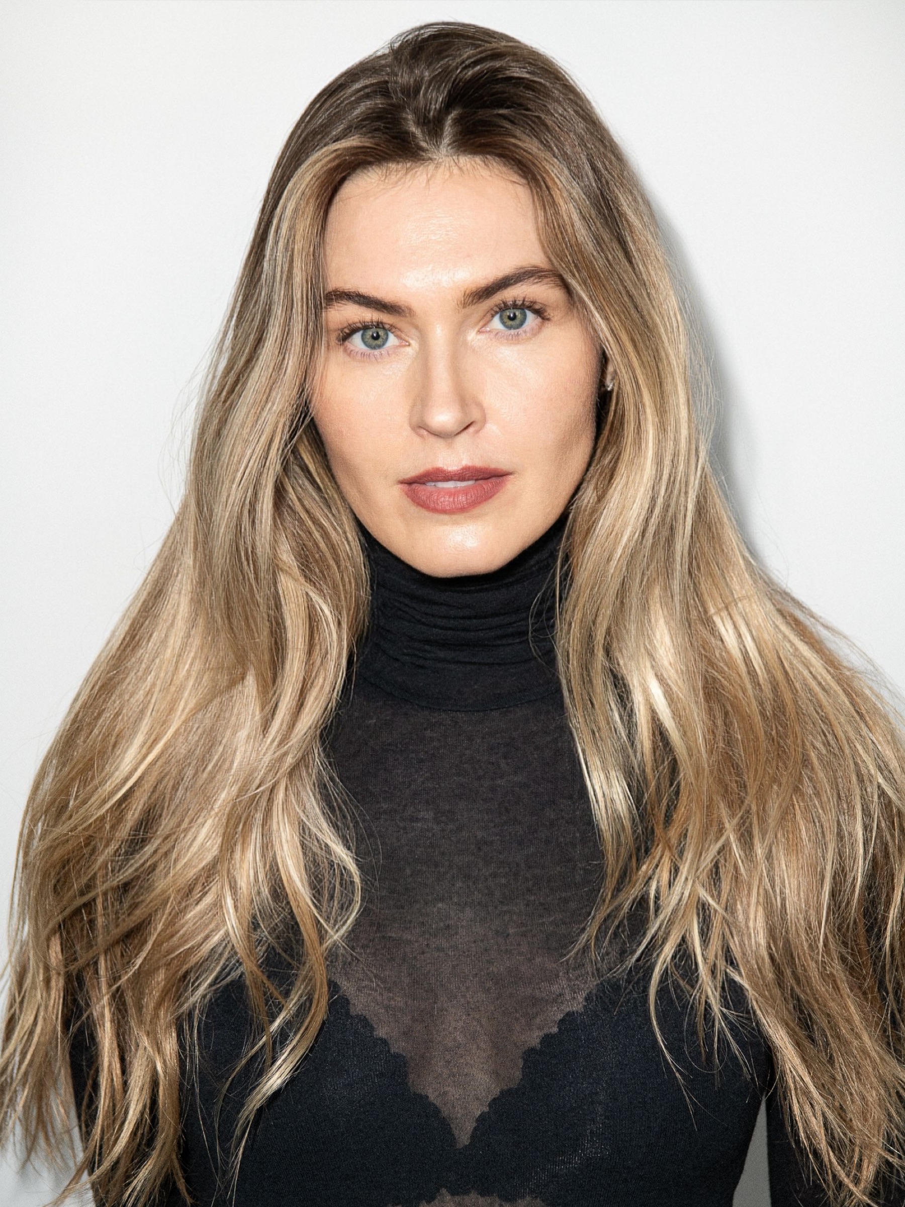 Джулия Конли