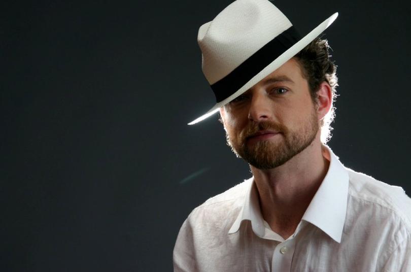 Александр Хольтман