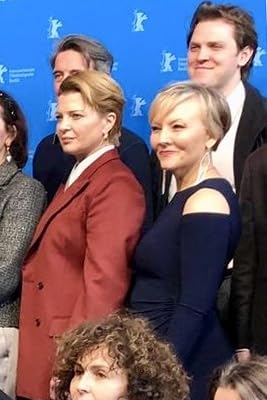 Дженнифер Джулиан