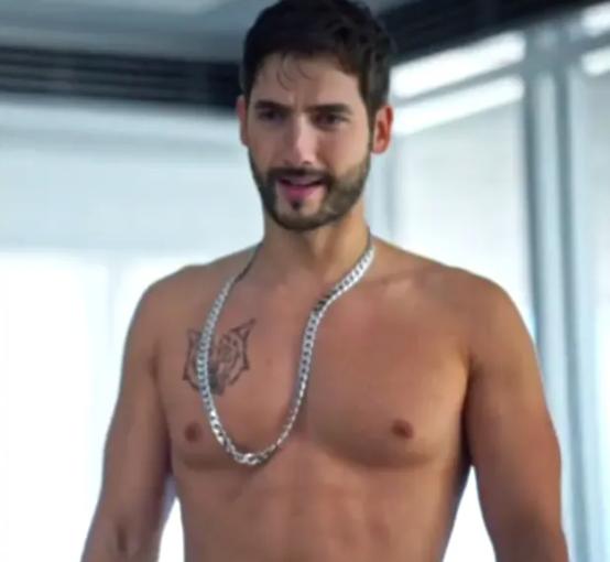 Карлос Торрес