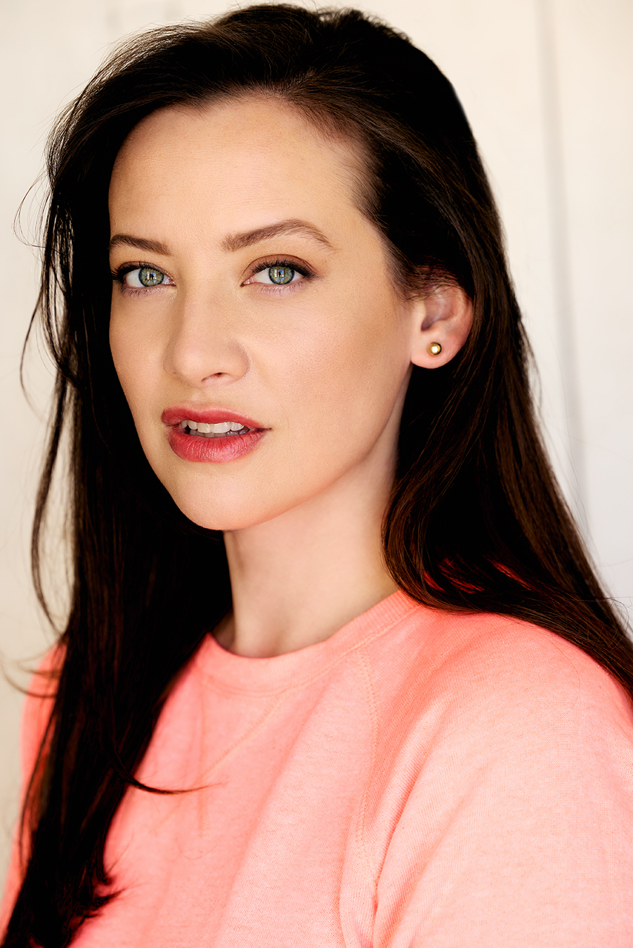 Йетте  Ньюэлл