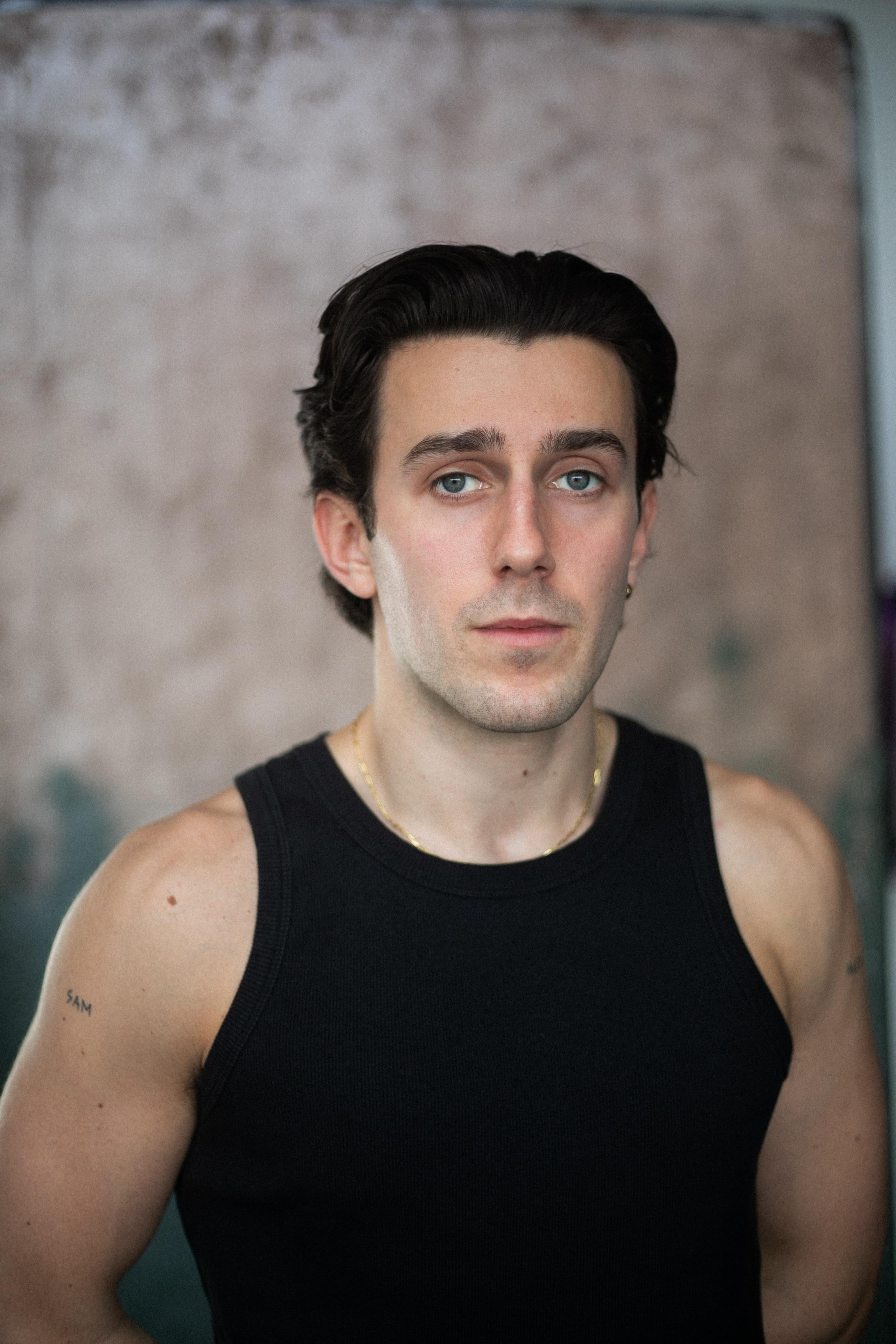 Джошуа Льюис