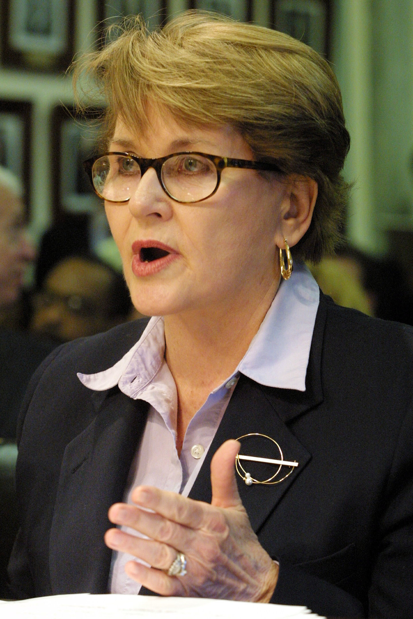 Луиз Слотер