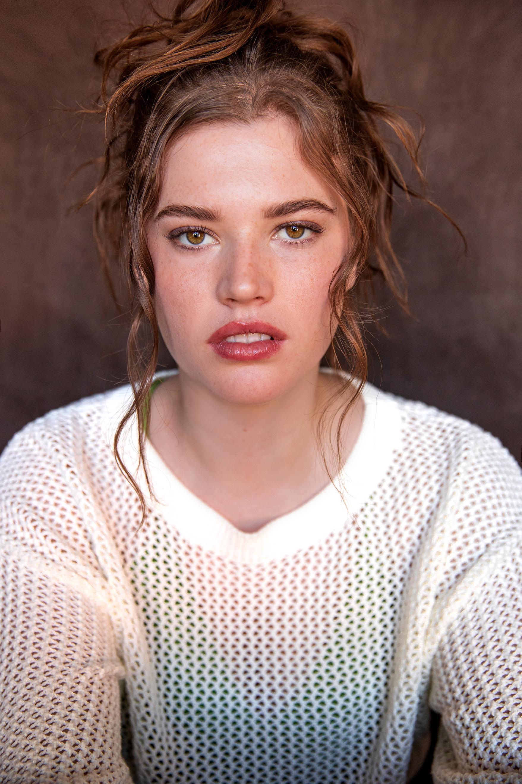 Авалон Стоун