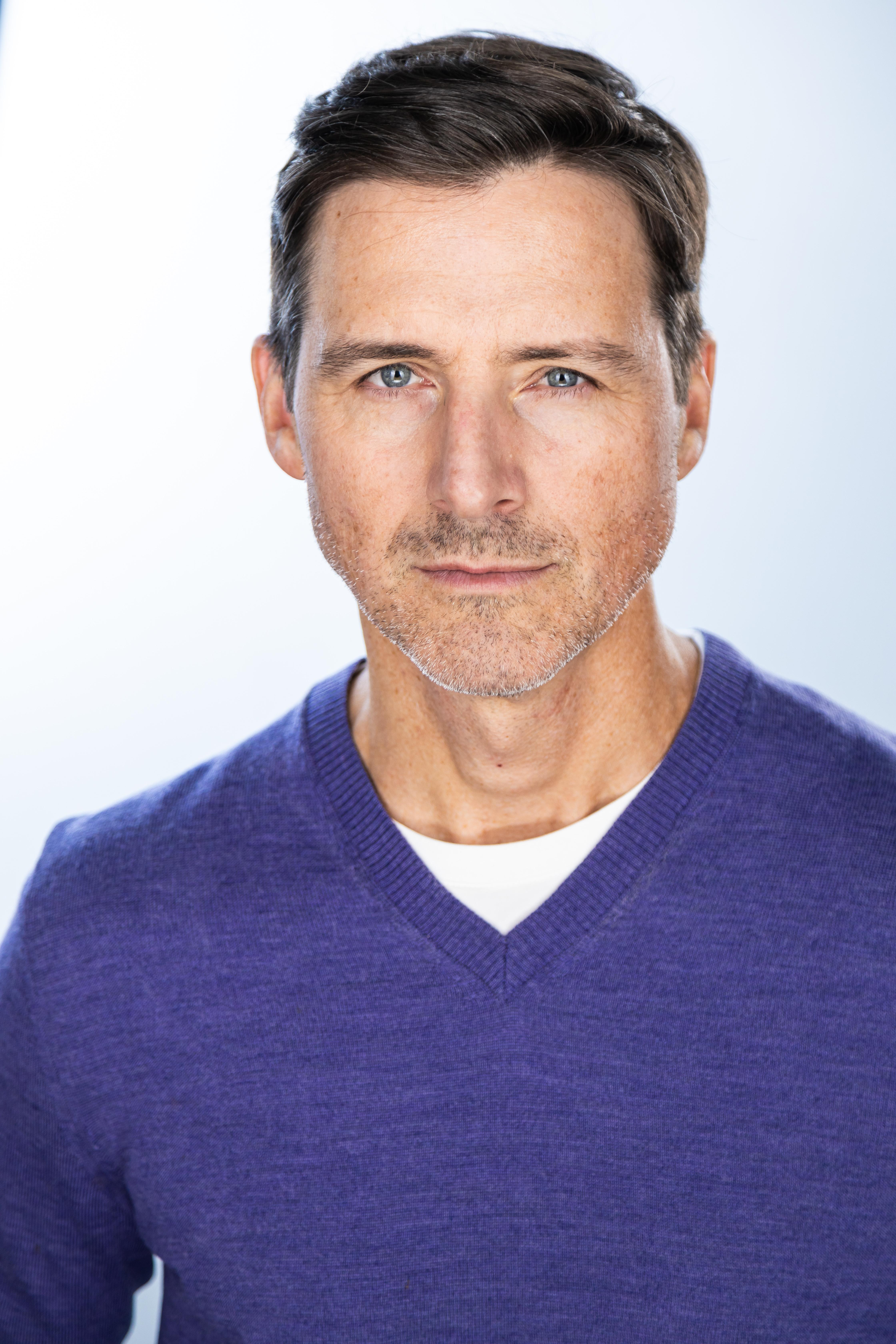 Чарли Фаррелл