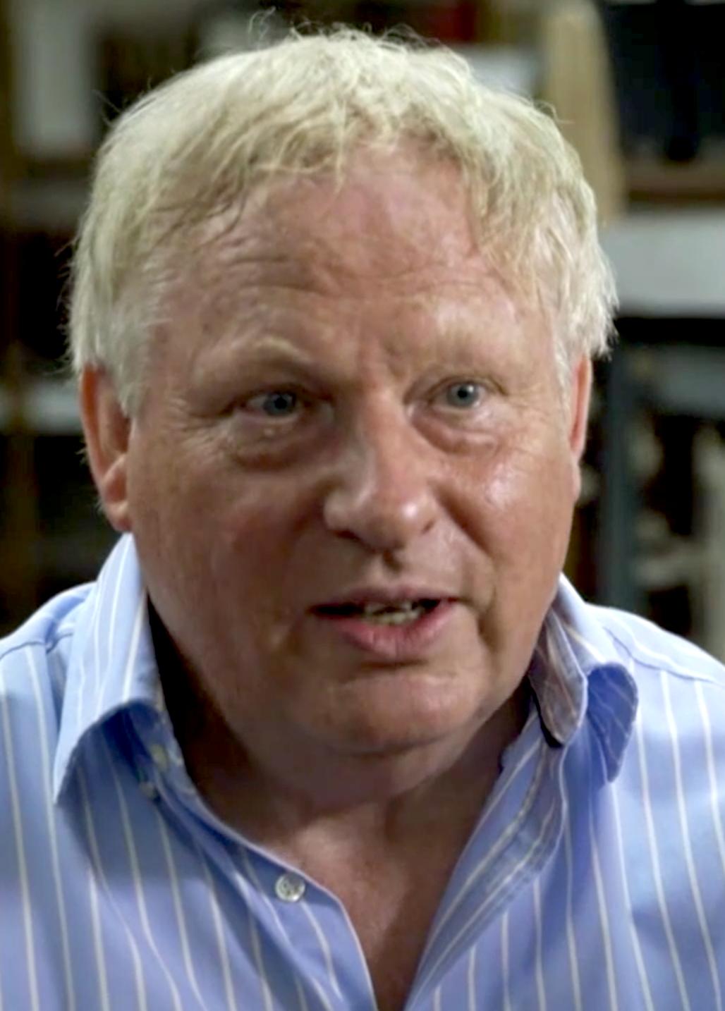 Саймон Пэрри