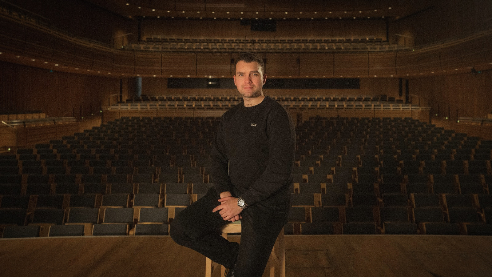 Алекс Харрисон