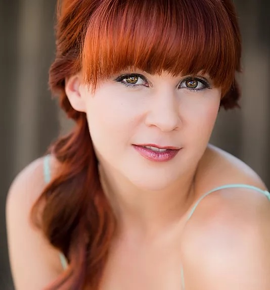 Дженна Элиз