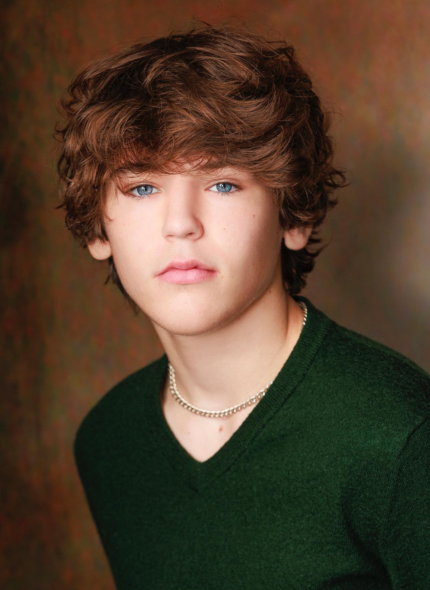 Дэниэл Хоффман