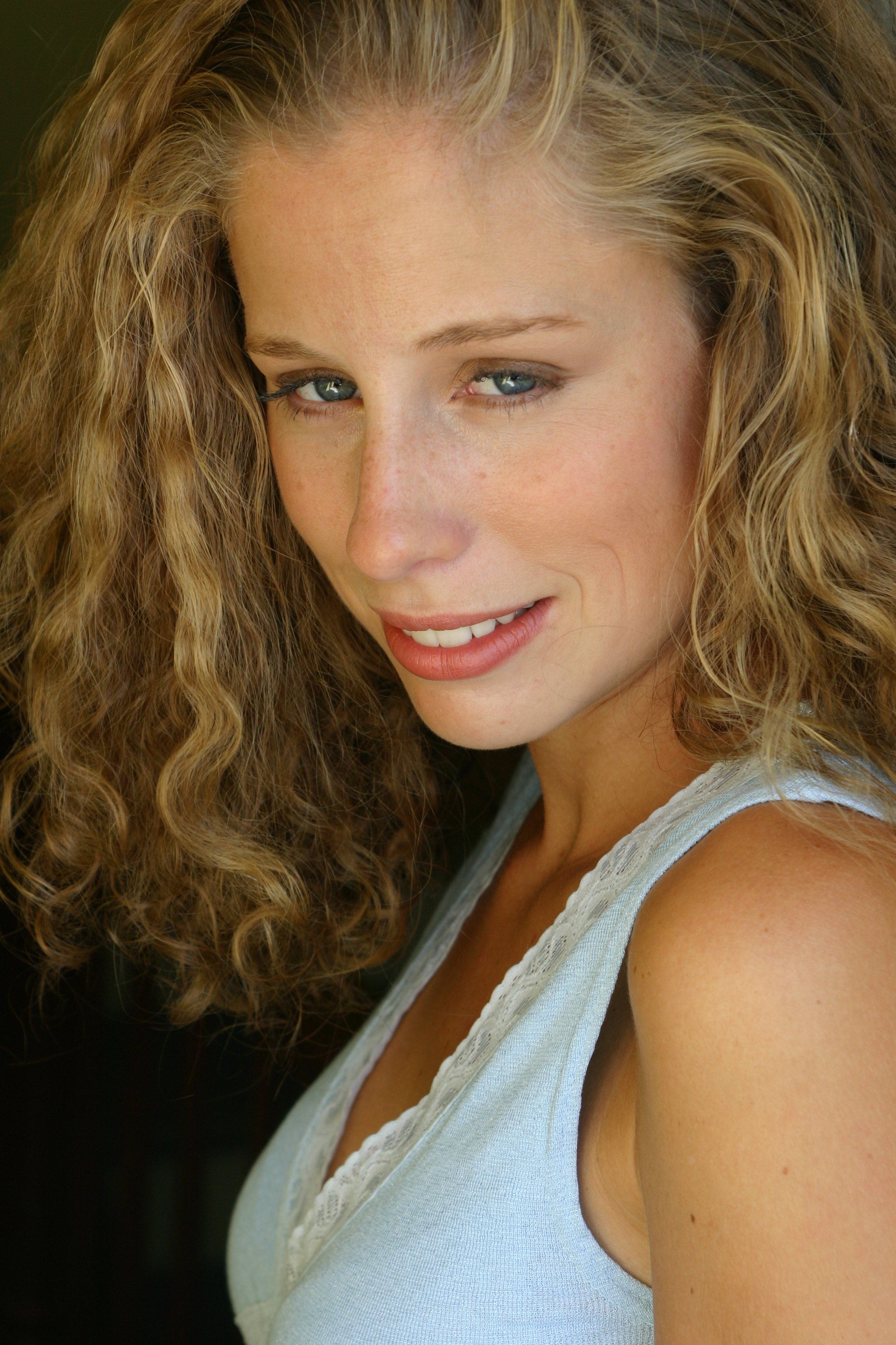 Дженнифер Брок