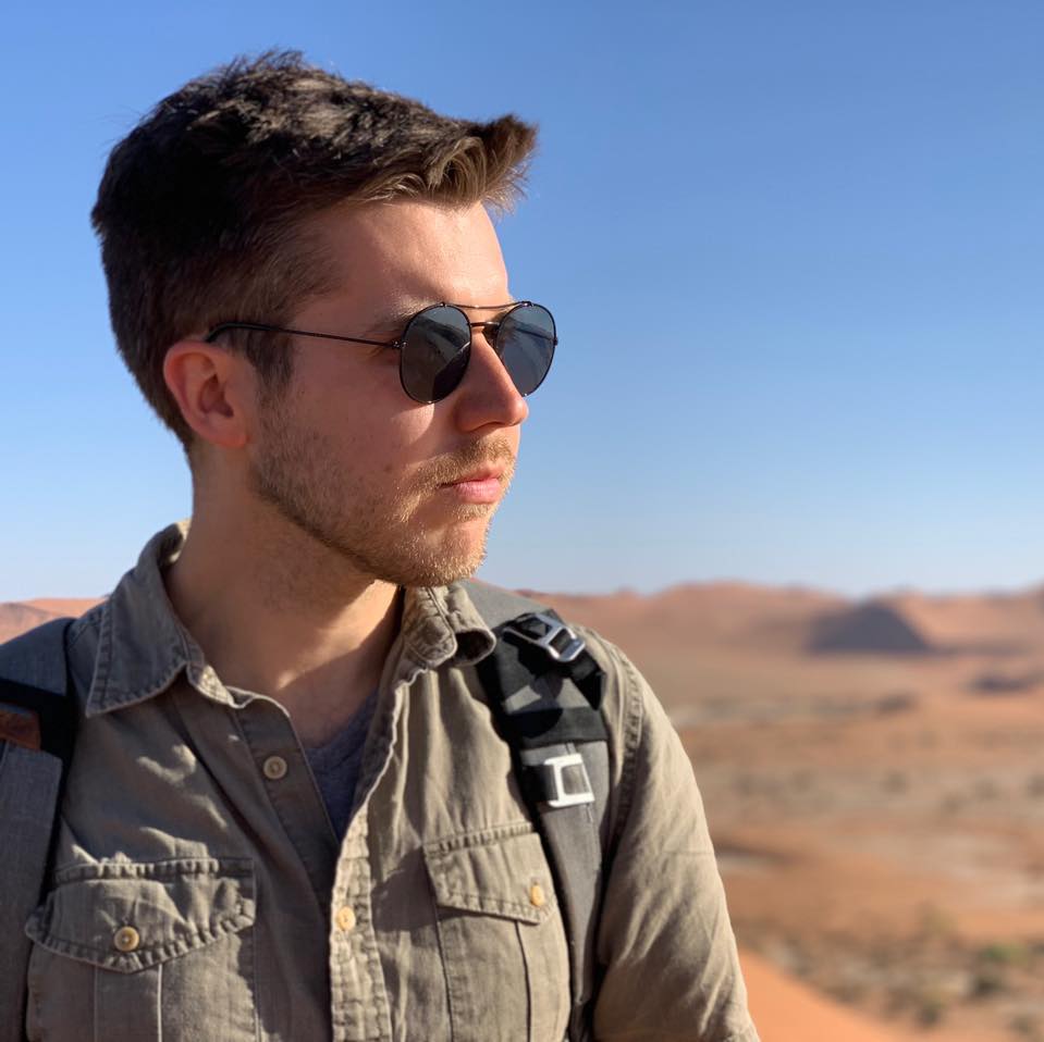 Эндрю Адамс