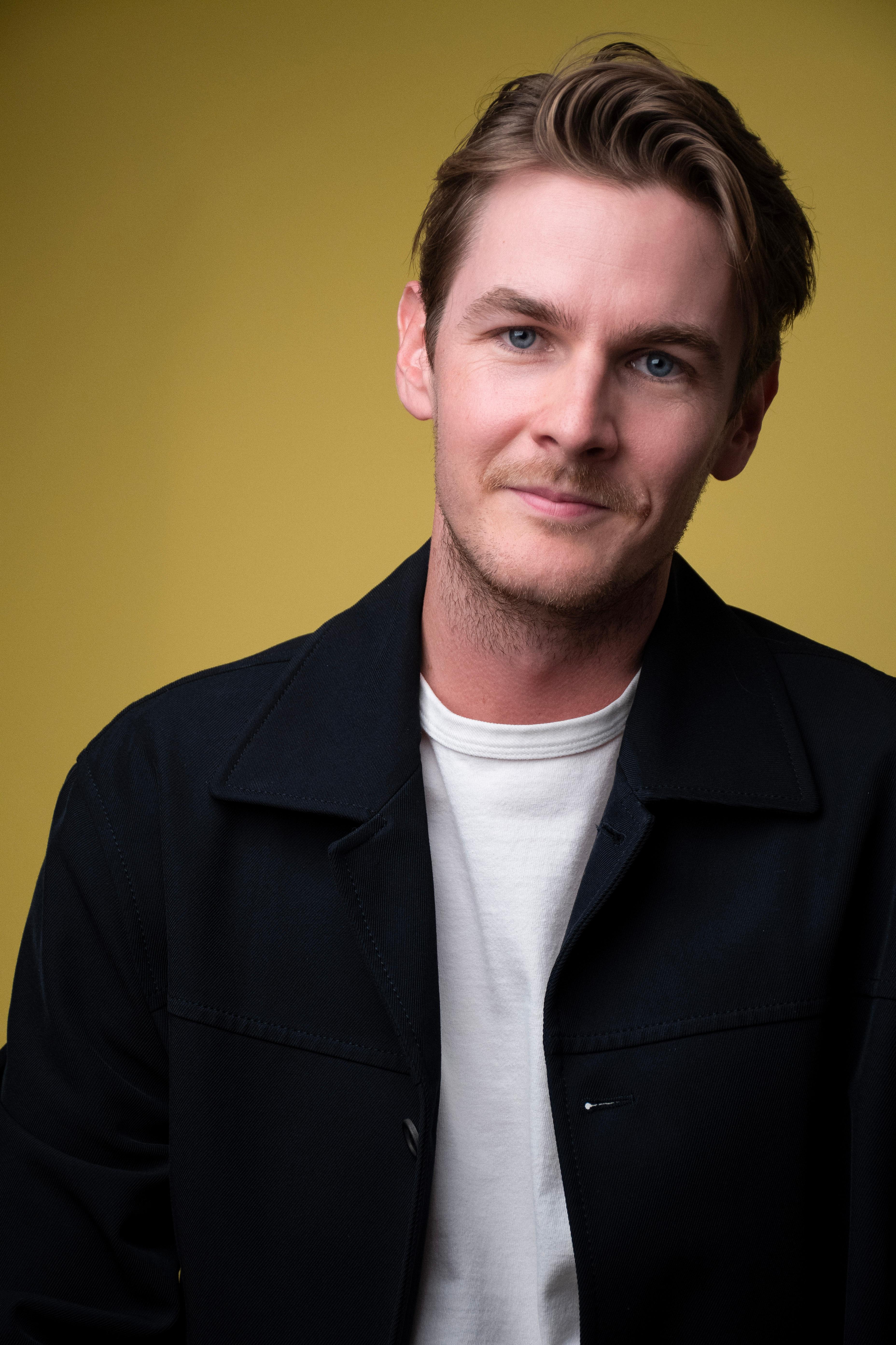 Алекс Барнс