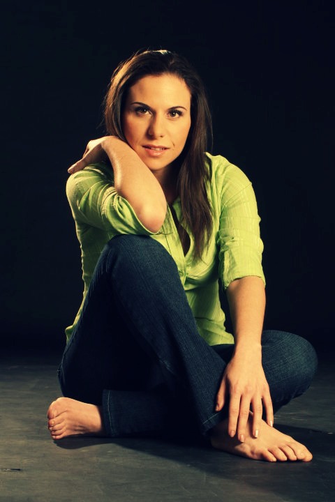 Милиа Надер