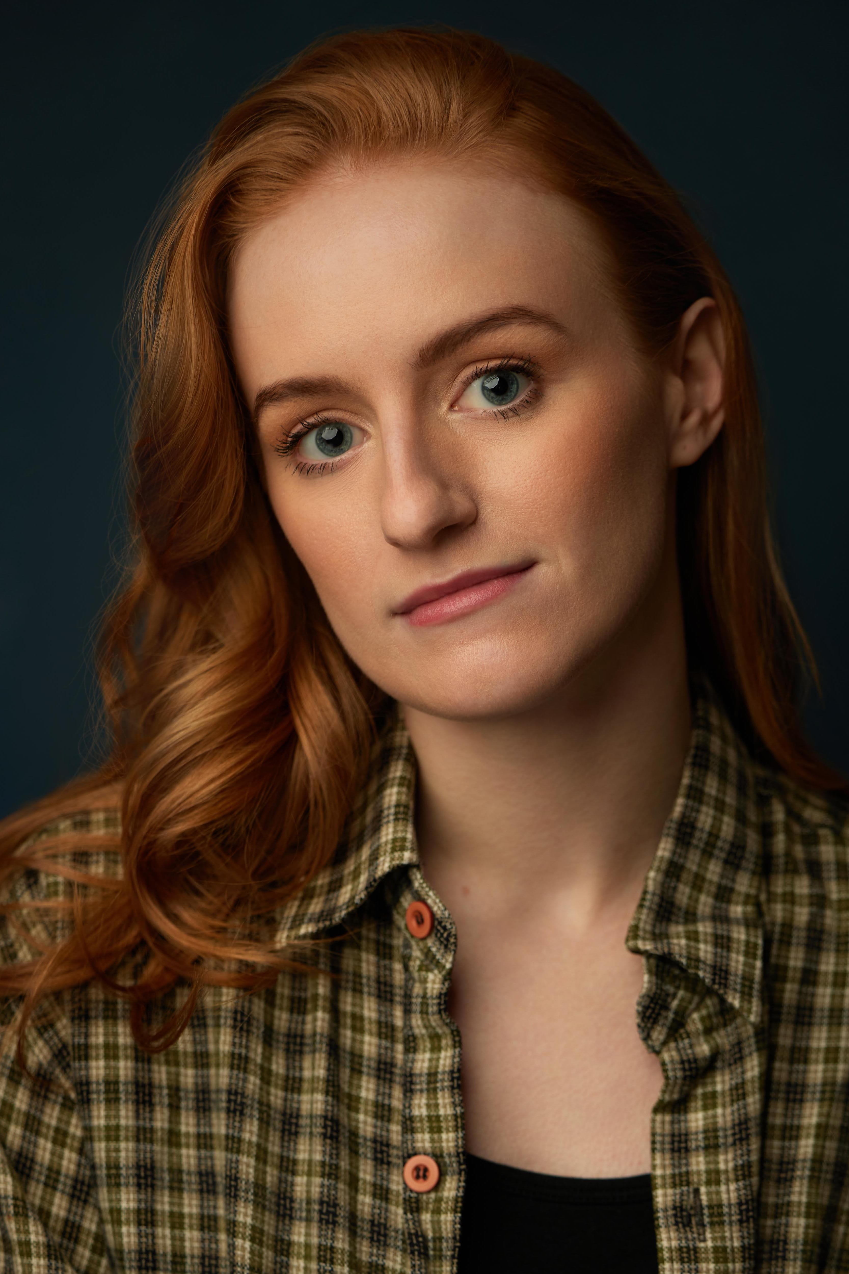 Абигайл Изом