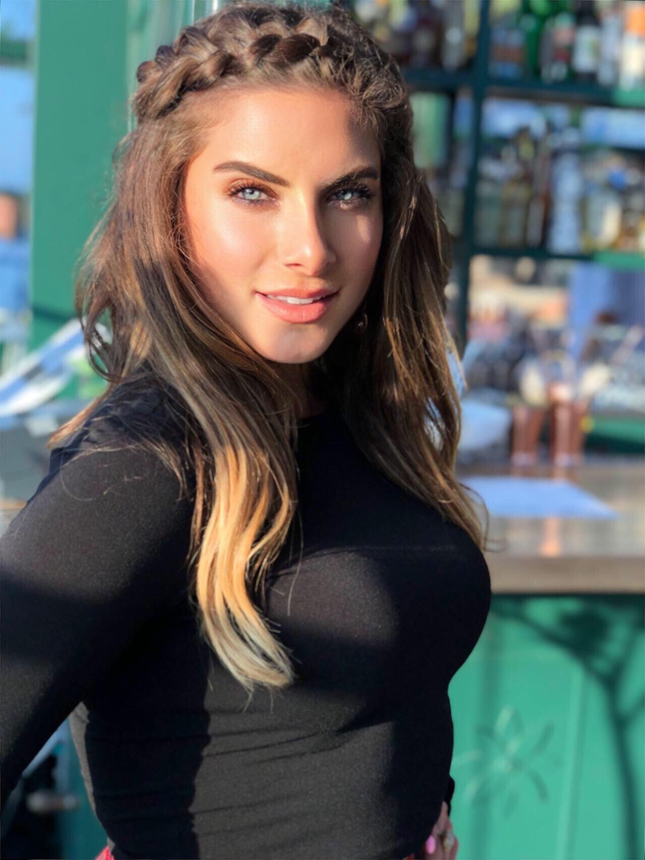 Мариса Сэкс