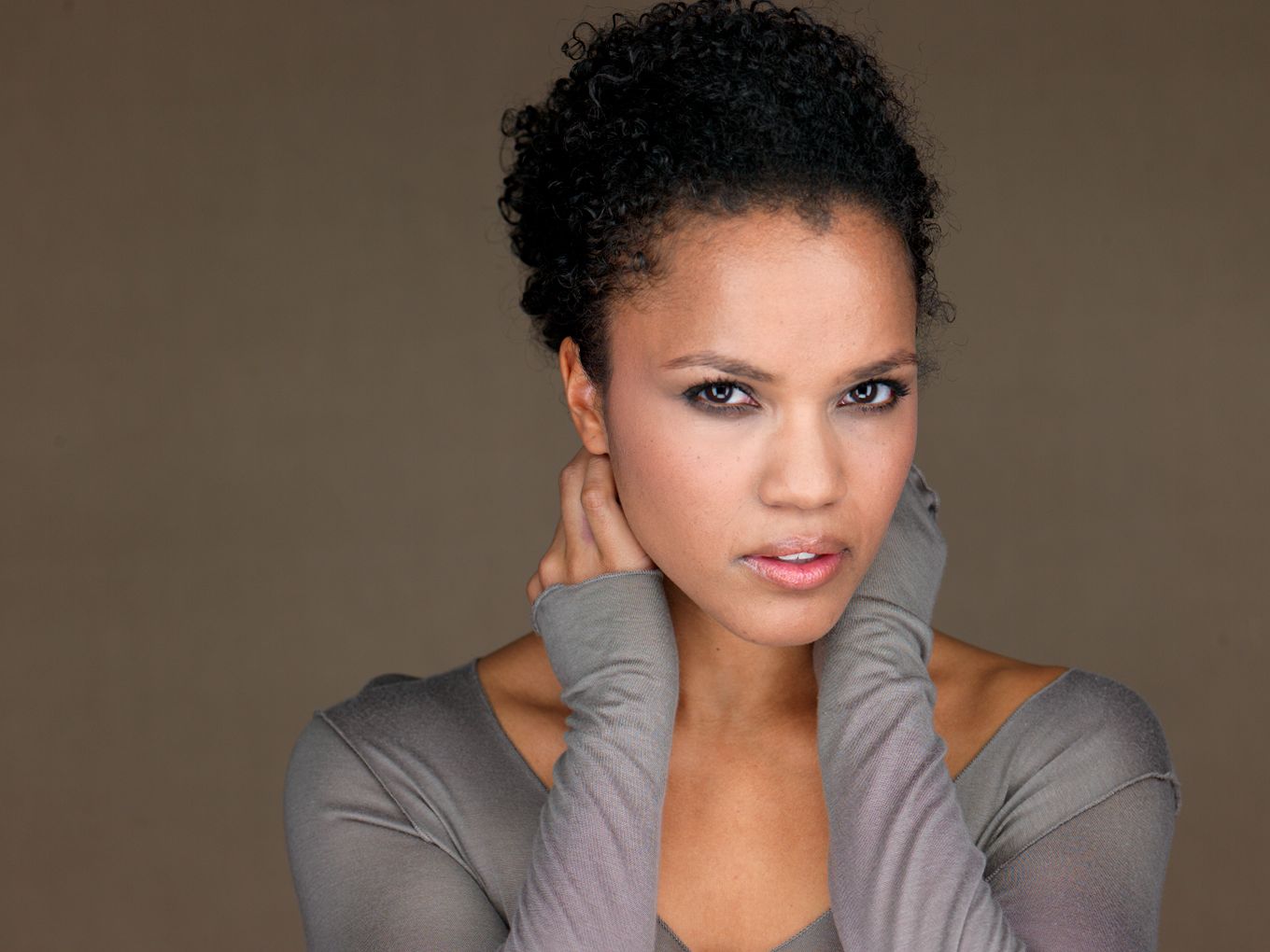 Кари Николь