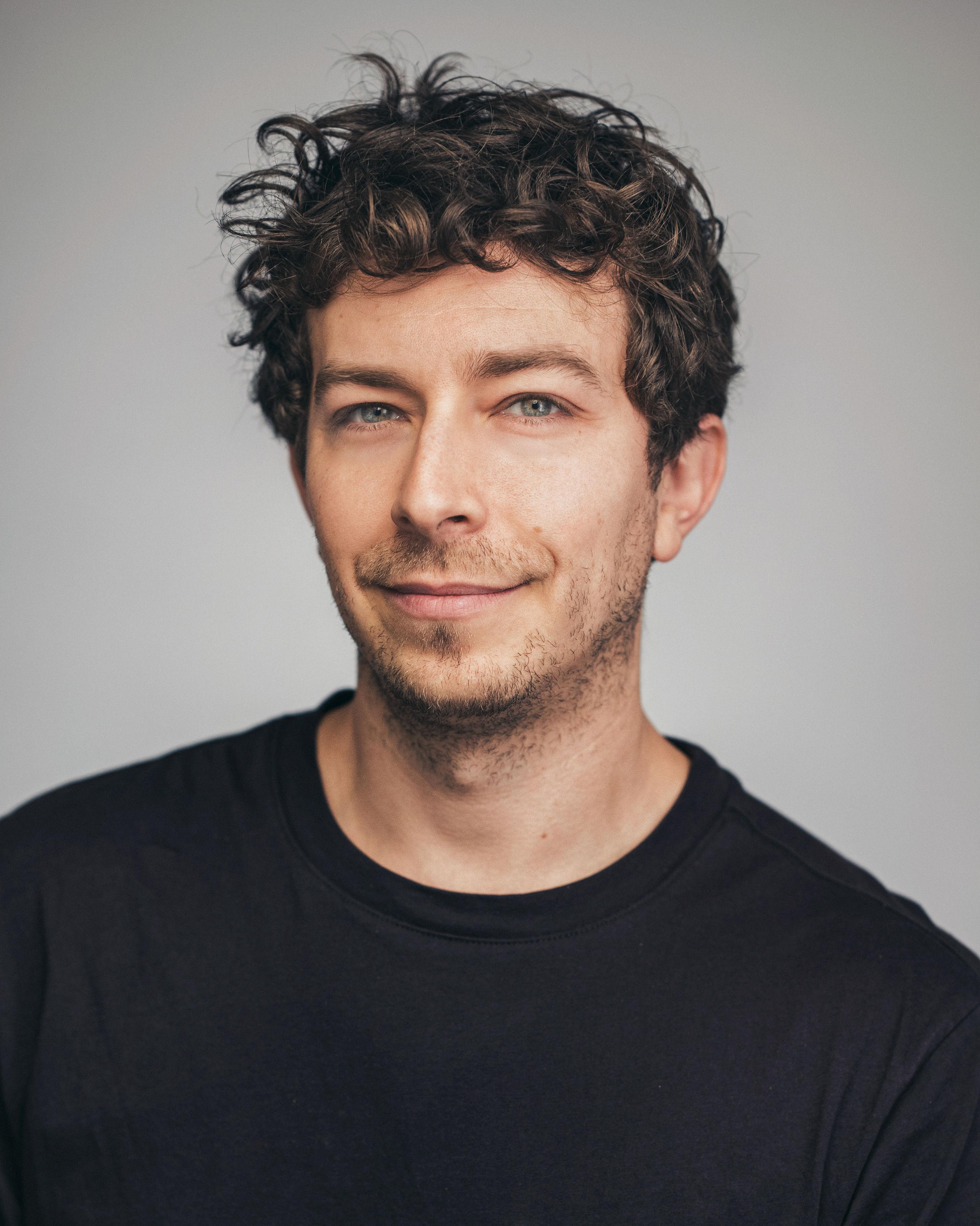 Аарон Мервис