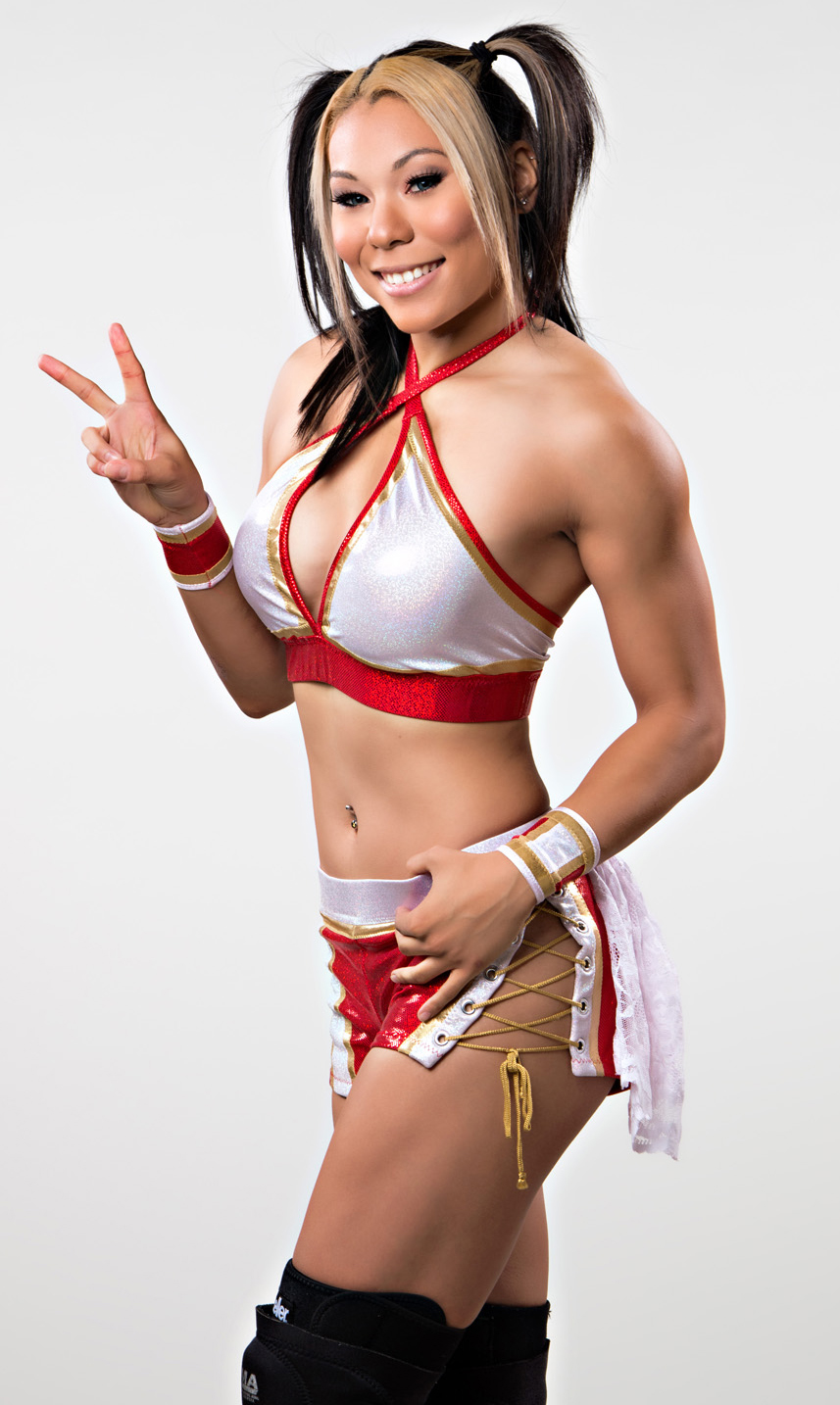 Стефани Белл