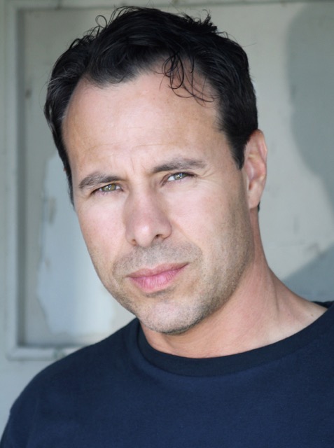 Ларри Култер