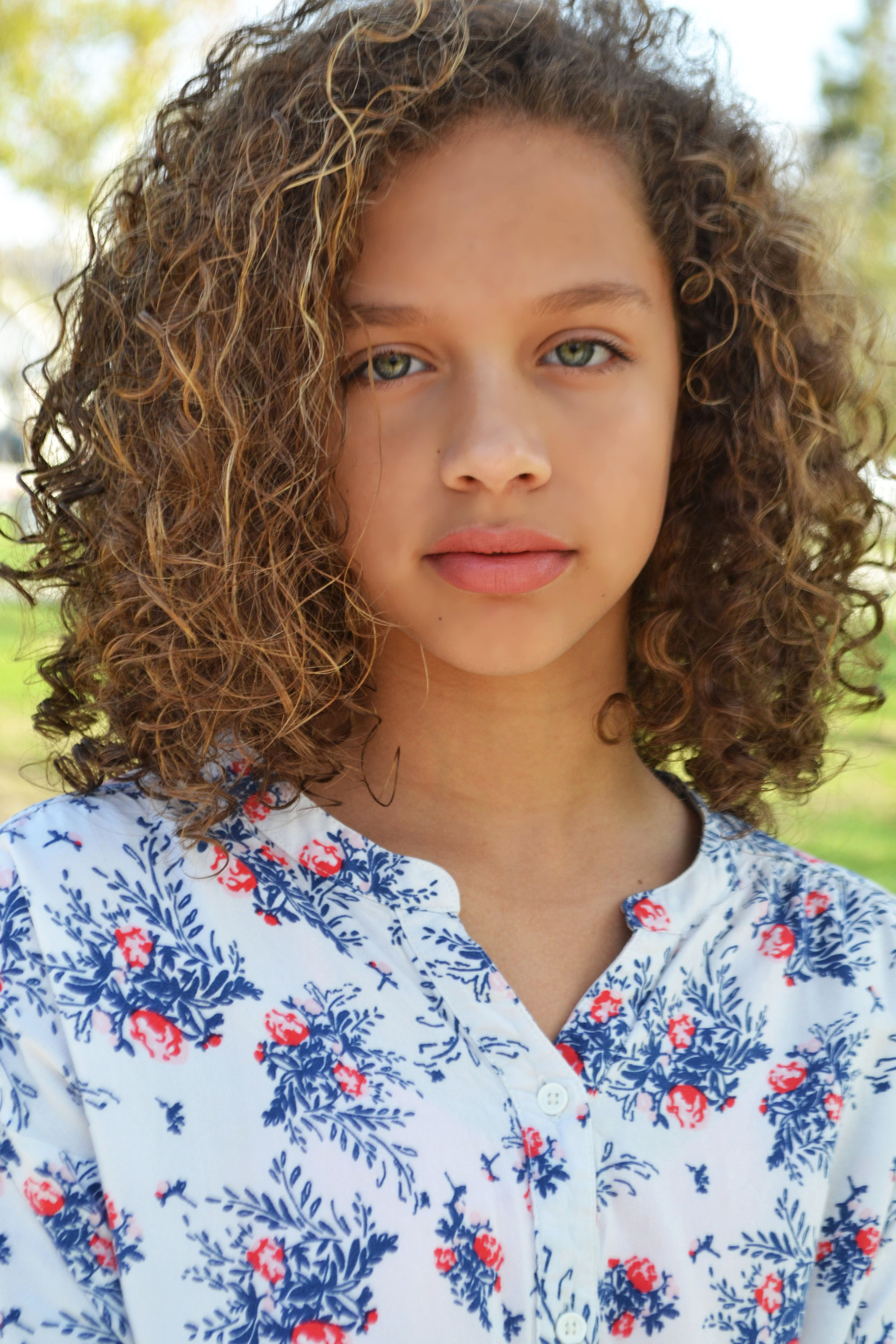 Элиз Тэйлор