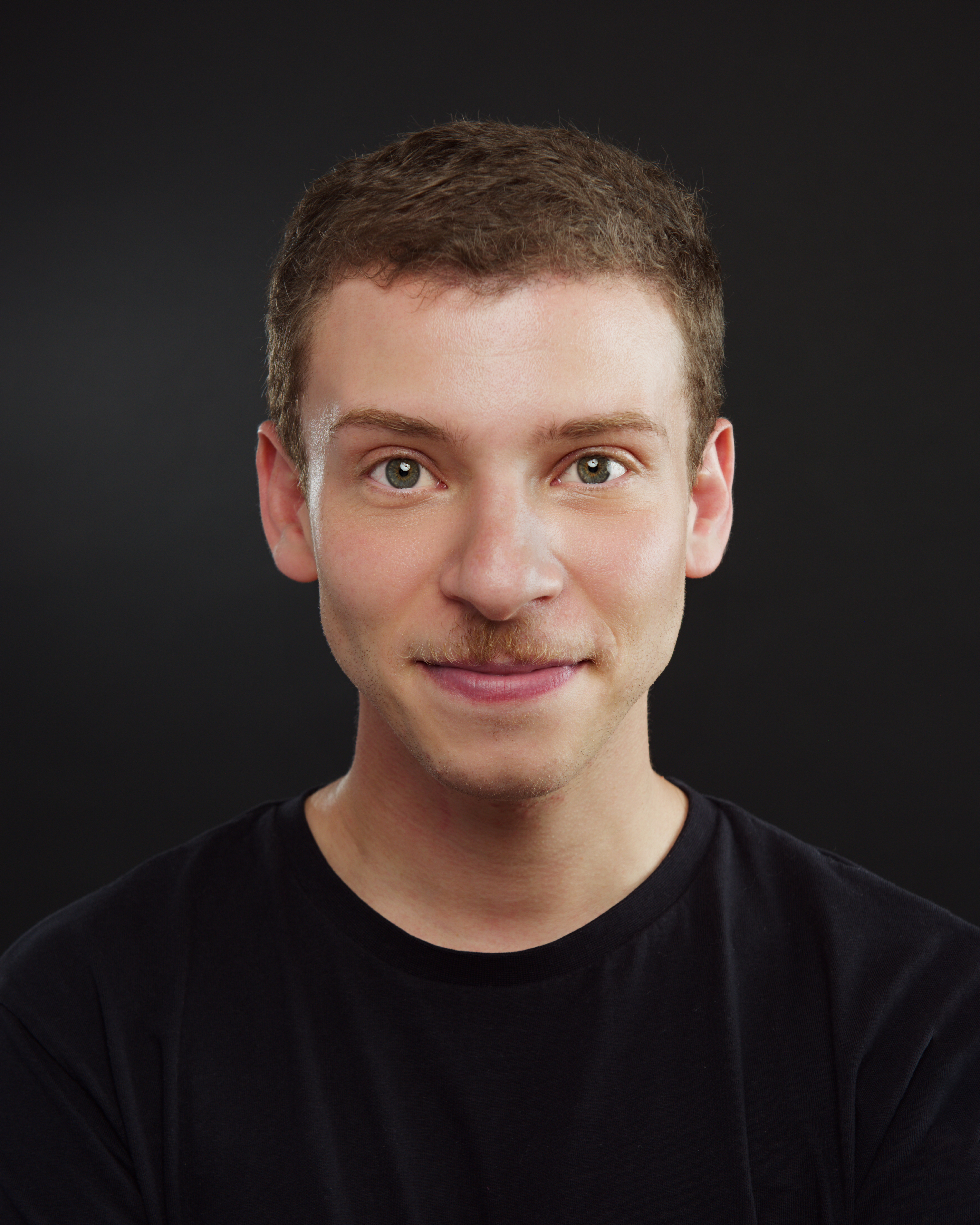 Алехандро Де Марино