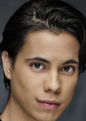 Милан Кармона