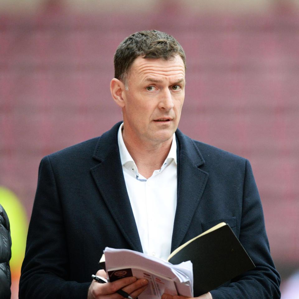 Крис Саттон