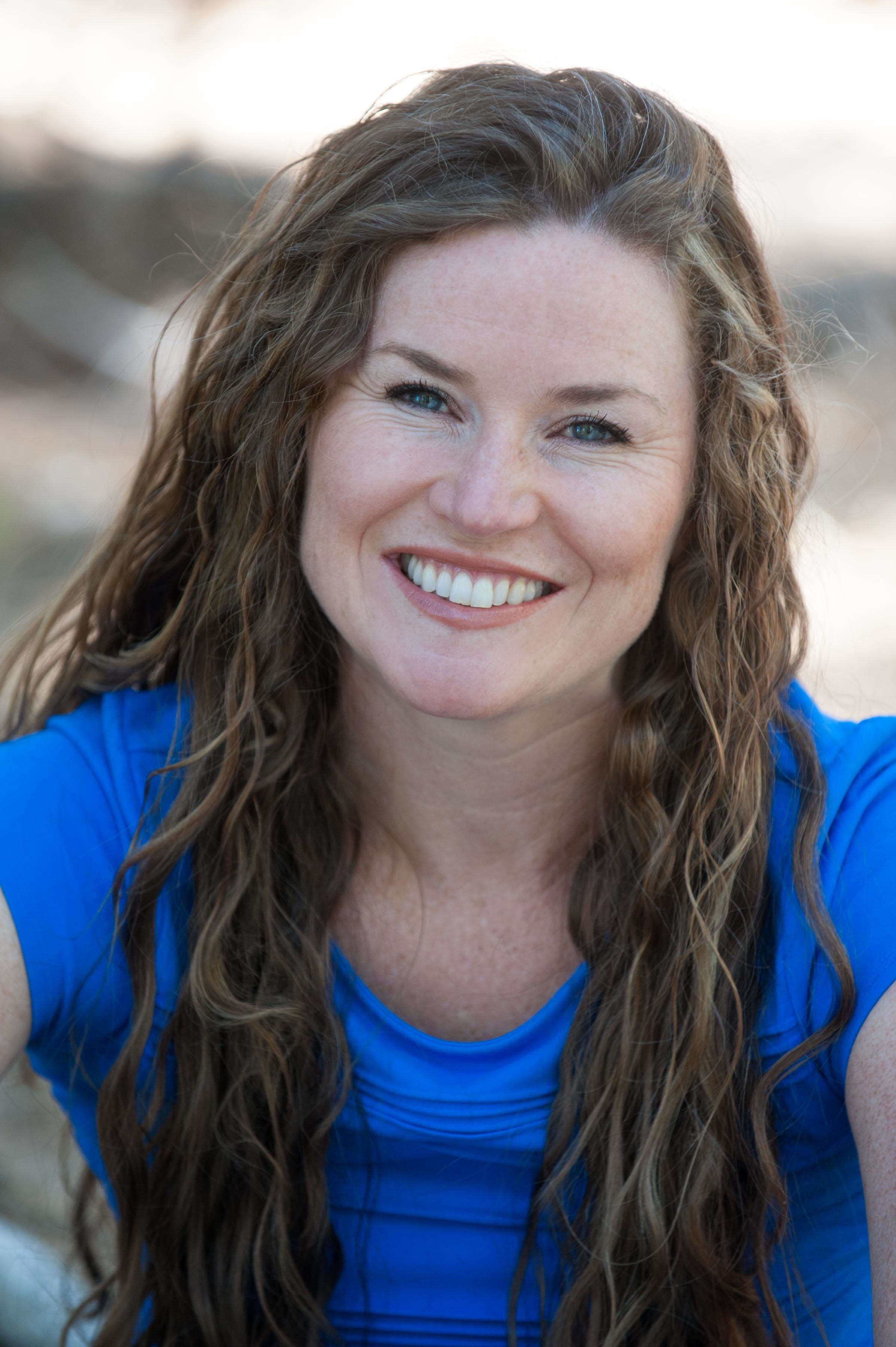 Эмили Дэвис