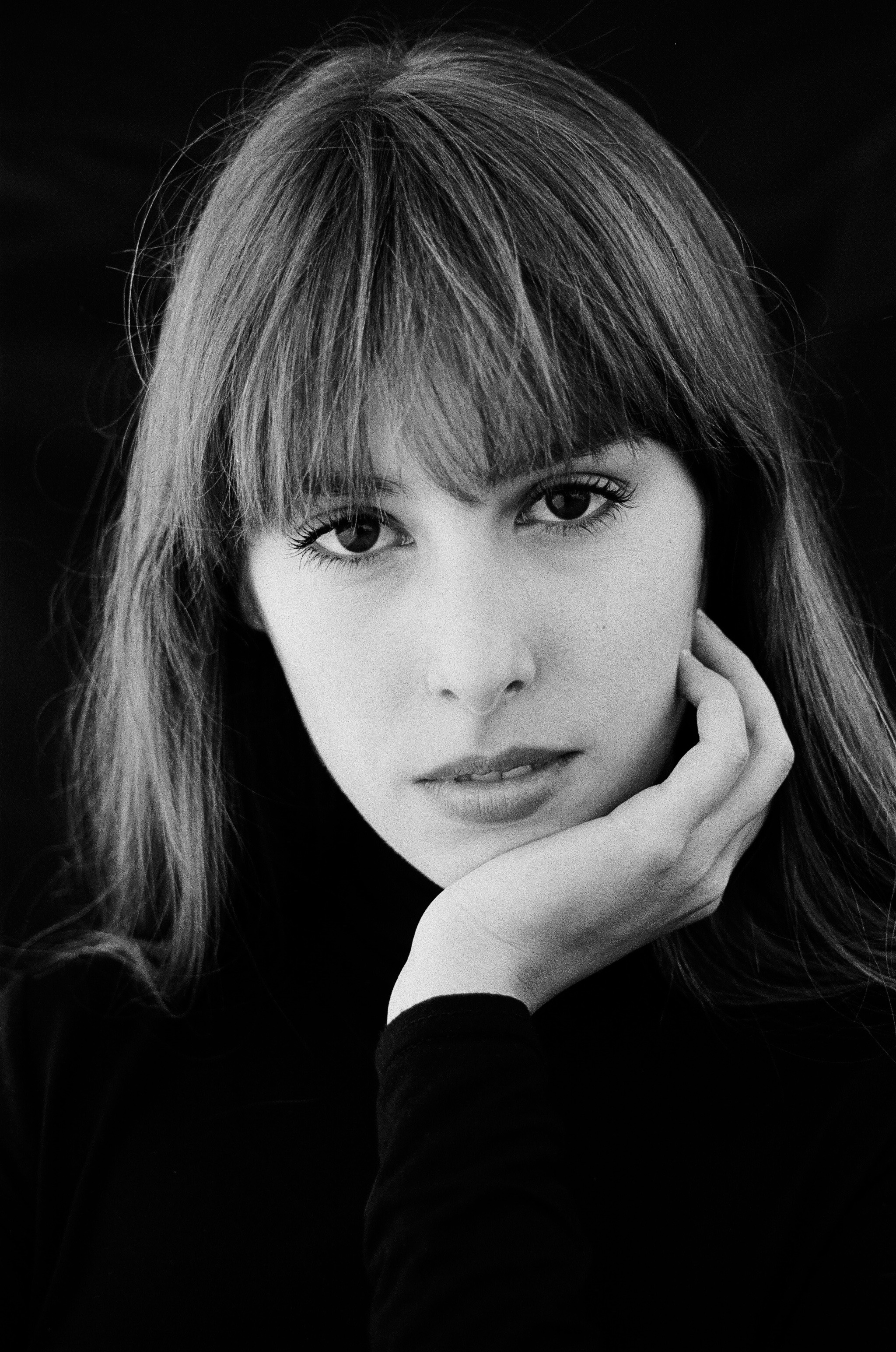 Лола Эррандо