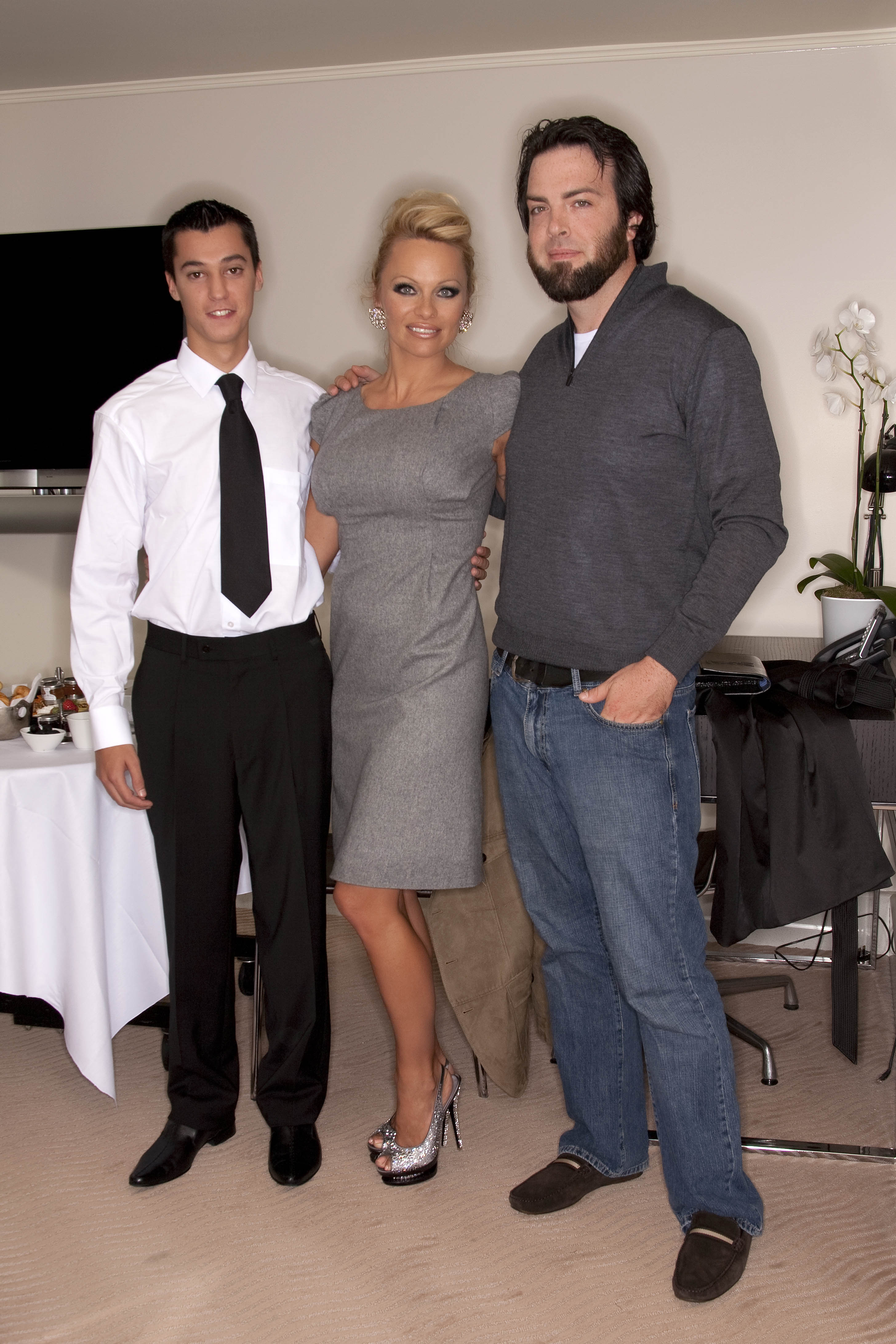 Джереми Броад