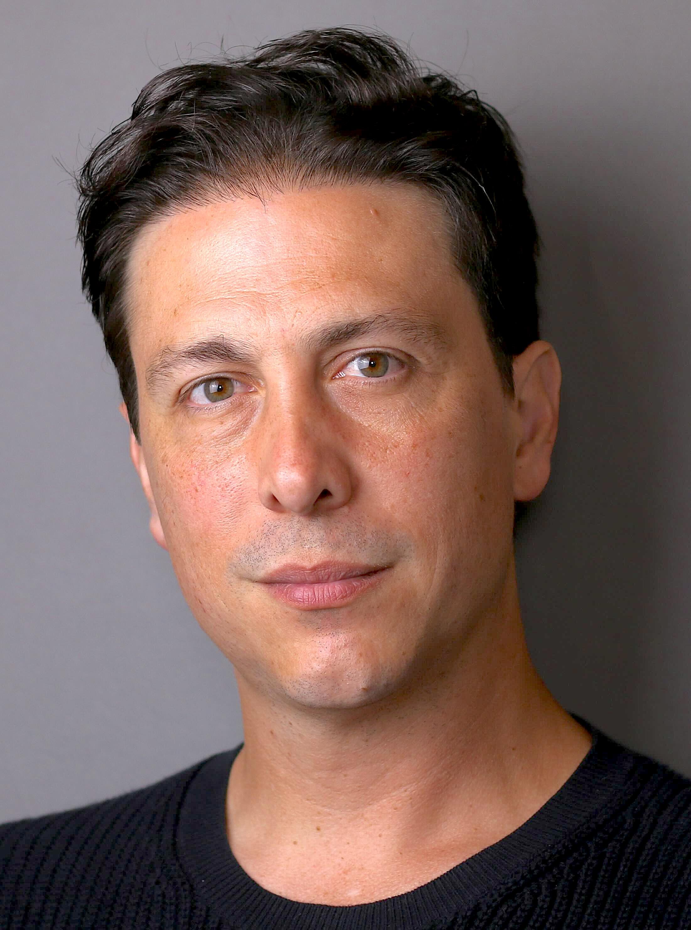 Альваро Флорес