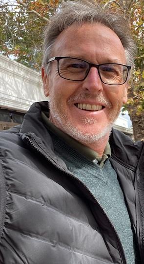 Крэйг Джонс