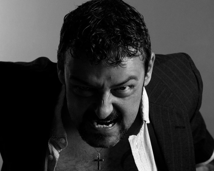 Дж Майкл Грей