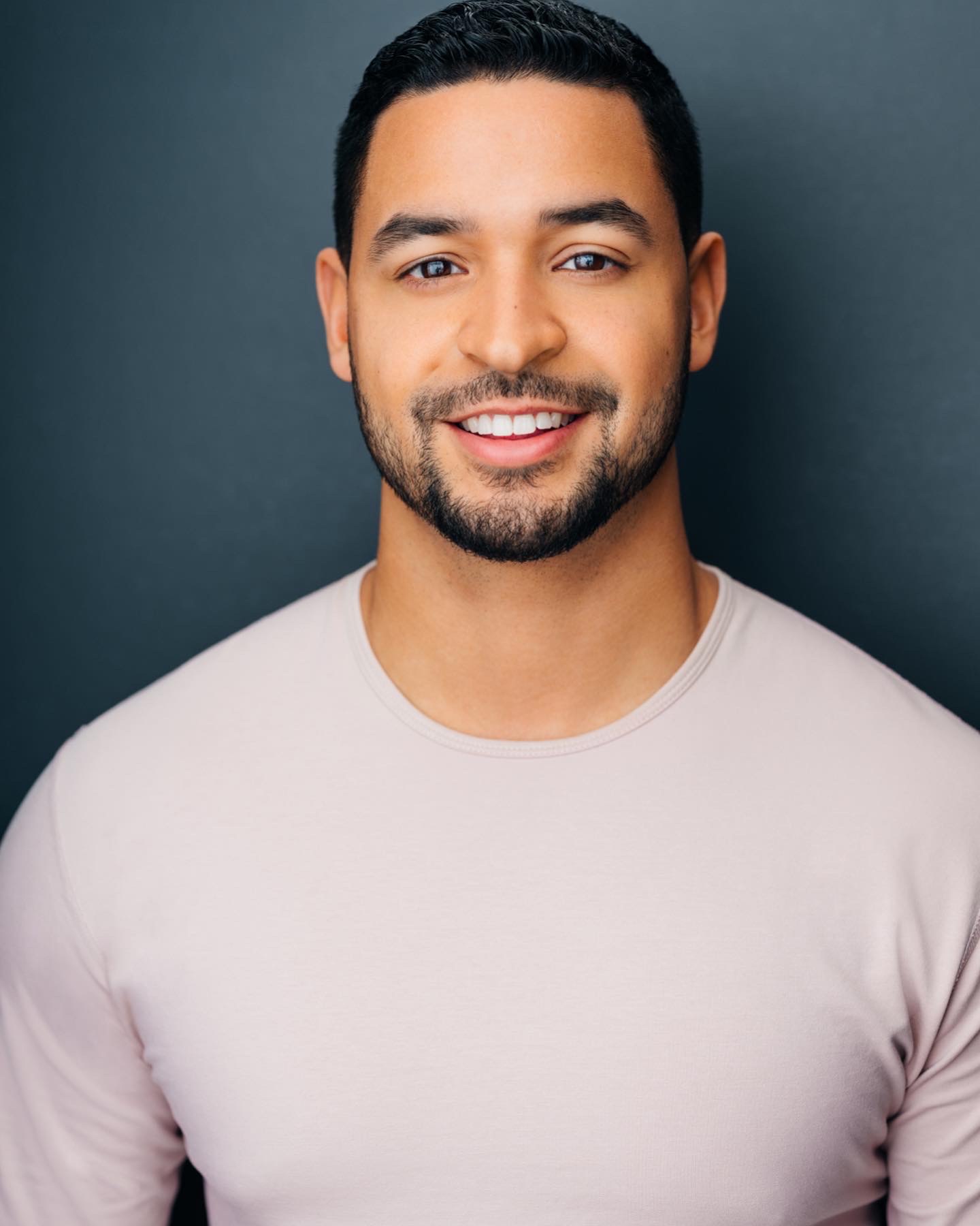 Уильям Мартинес