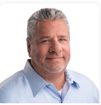 Джеймс Павоне